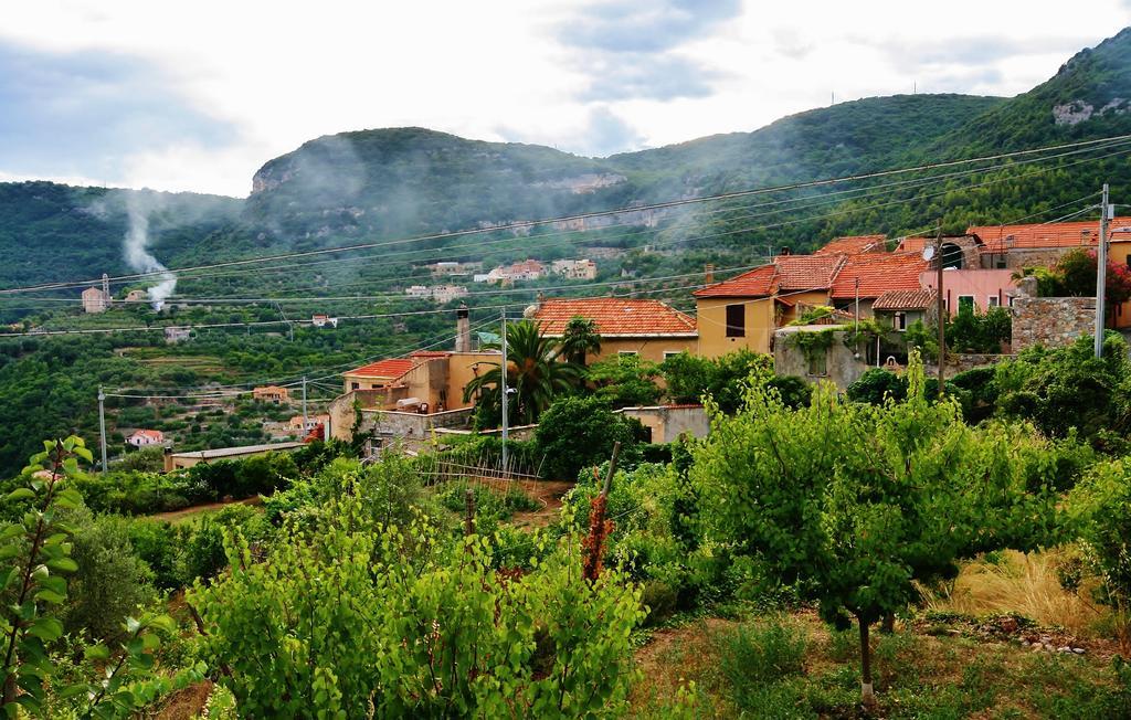 Agriturismo Barilaro Финале Лигуре Экстерьер фото
